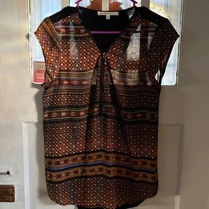 Daniel rainn shirt with zipper, size small, excellent condition